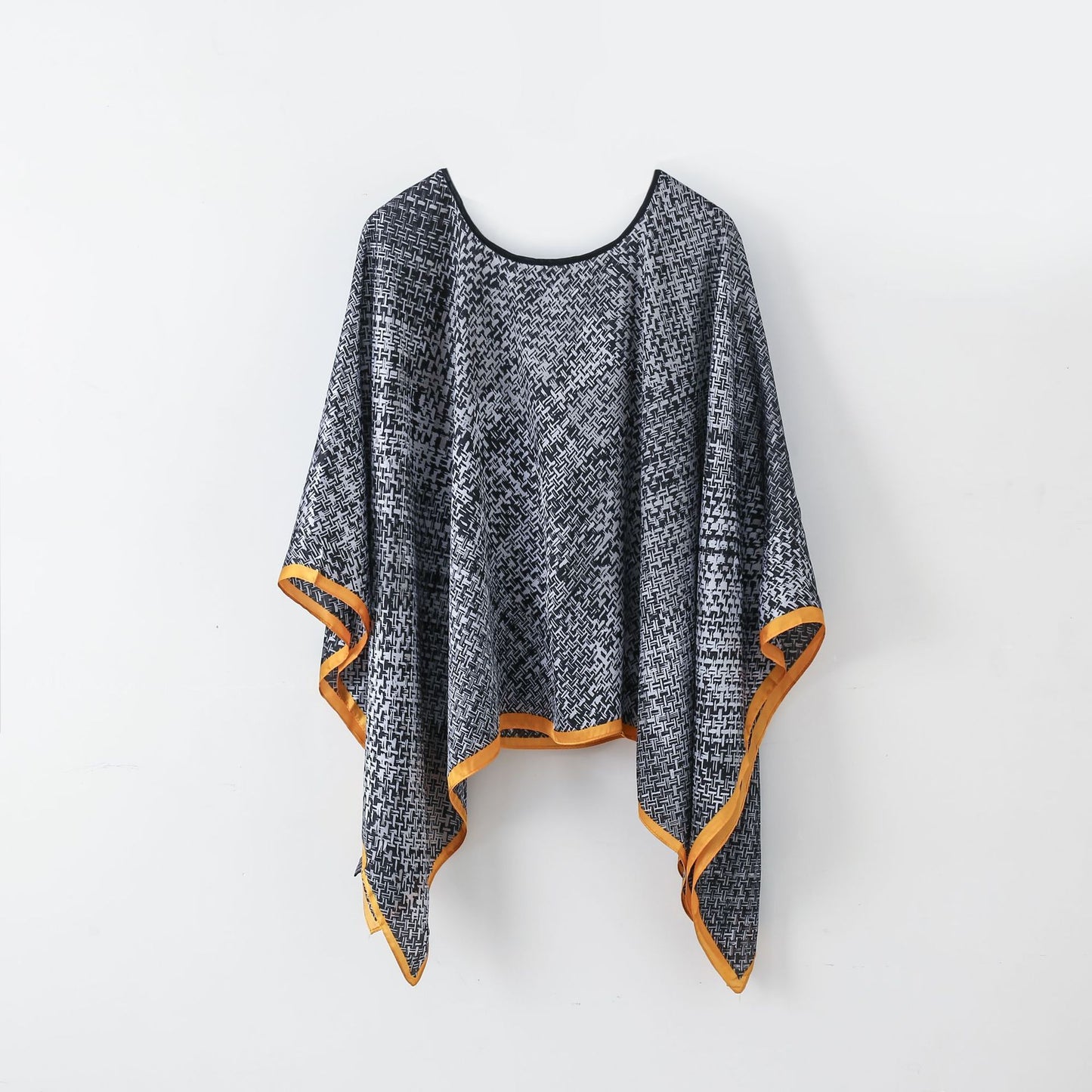 Châle Pullover Multifonctionnel – Écharpe, Vêtement Extérieur et Couverture