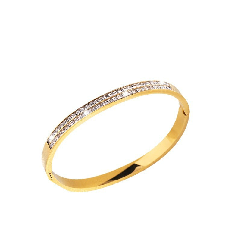 Bracelet Femme en Acier Inoxydable – Design Étoilé Raffiné avec Double Rangée de Strass