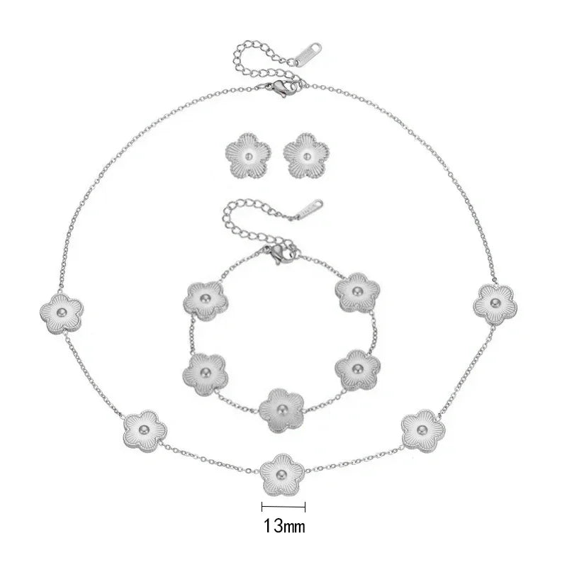 Bracelet et Collier Fleur Métal – Fleur de Prunier à Cinq Pétales avec Trèfle Double Face