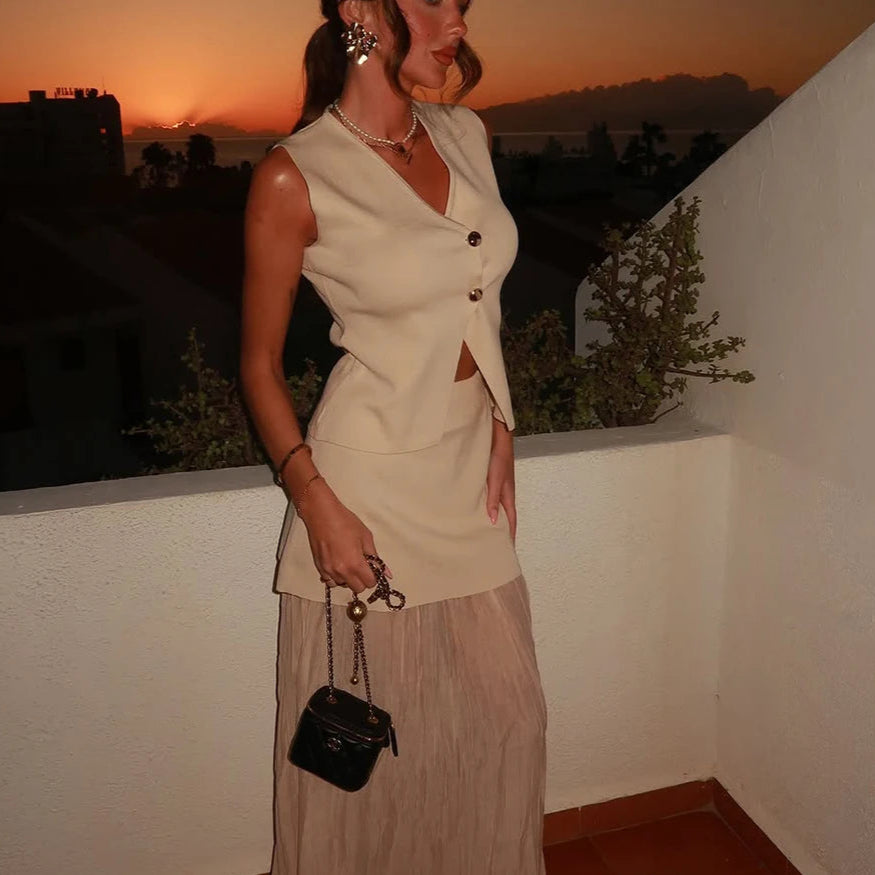La touche de glamour dont votre garde-robe a besoin – pour une robe sophistiquée.