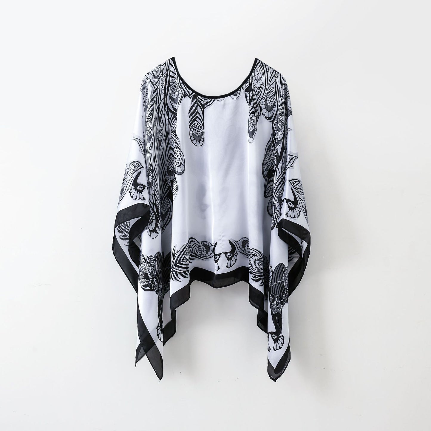 Châle Pullover Multifonctionnel – Écharpe, Vêtement Extérieur et Couverture